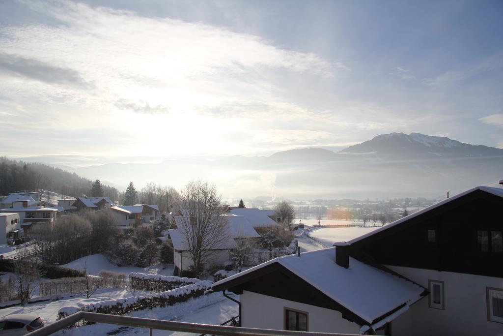 Daslichtenberg Eastside Saalfelden Bilik gambar